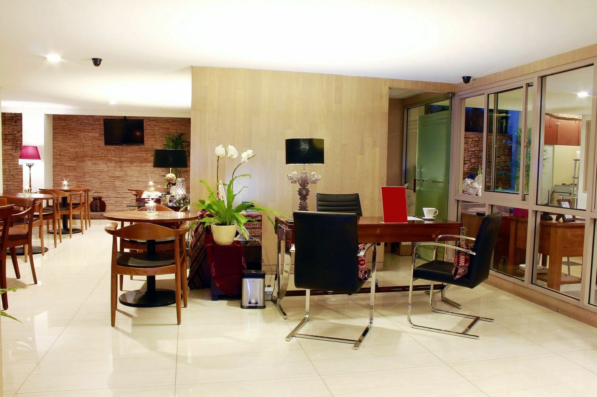 W Home Cikatomas Jacarta Exterior foto